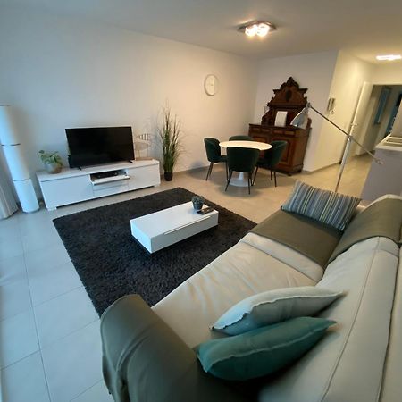 Gezellig Modern Appartement Met Optie Garagebox En In De Buurt Van Strand, Winkels En Restaurants Ostende Kültér fotó